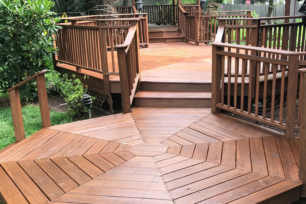 packing furniture away and deep clean deck for winter